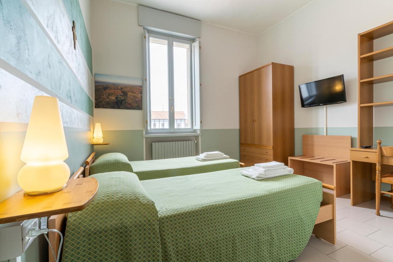 Il Seminario Hotel Alba  Luaran gambar